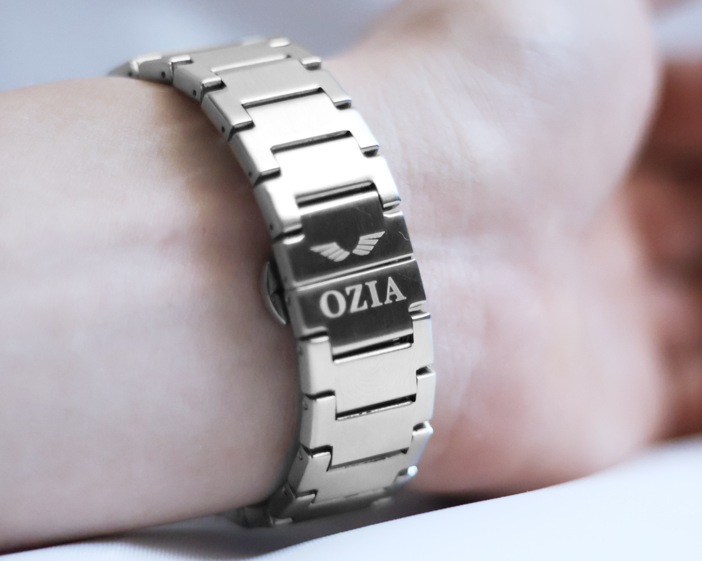 ozia Classic black